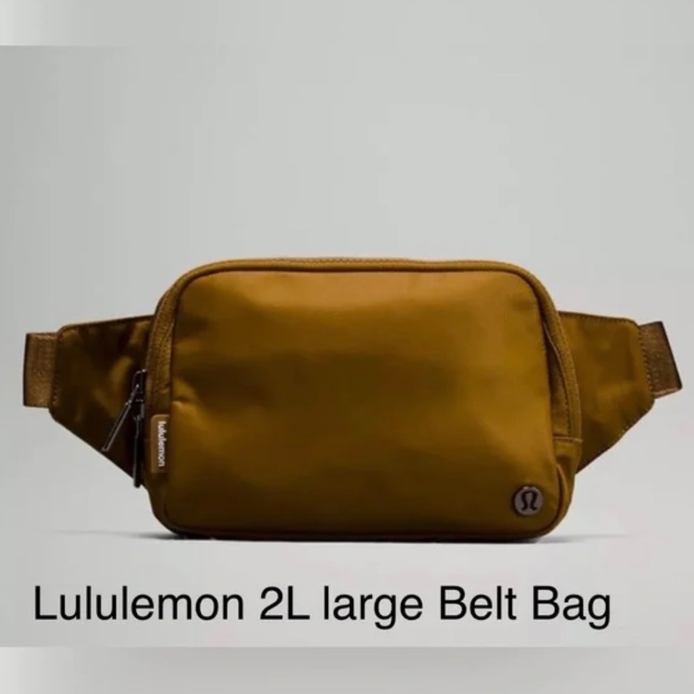 Lululemon Belt Bag Large 2L in BTCA